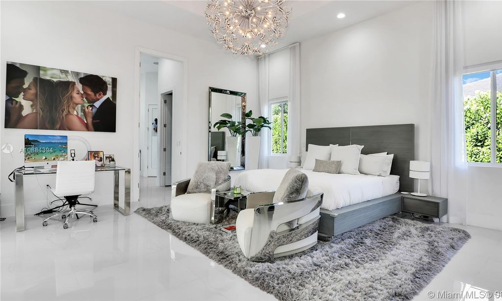 ximena duque pone a la venta su casa