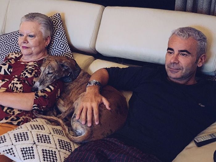 Jorge Javier Vázquez y su madre