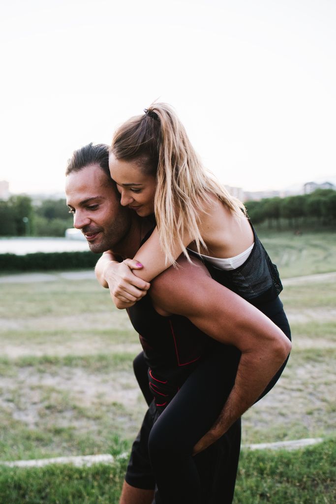 pareja caballito