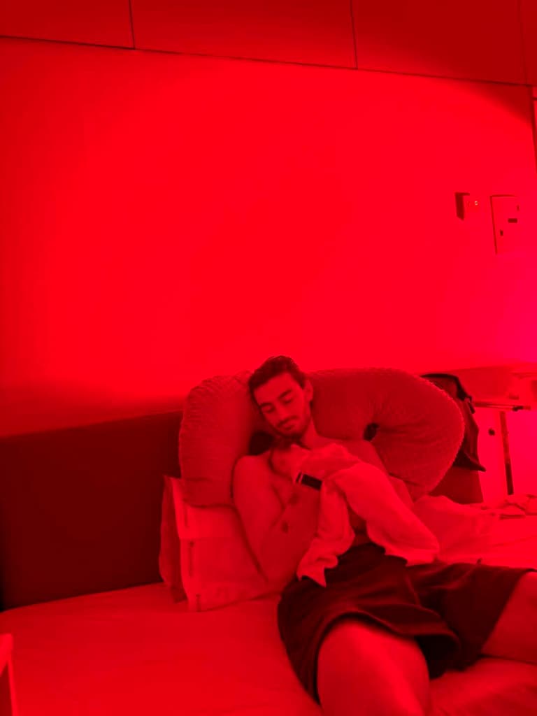 Juan con uno de sus hijos