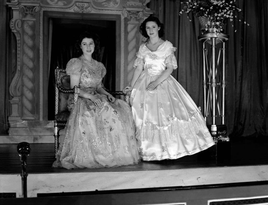 Las princesas Isabel (futura Isabel II) y Margarita