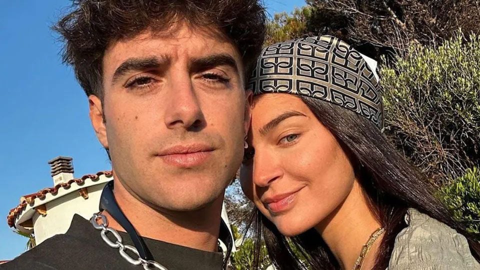 Selfie de Álvaro de Luna y Laura Escanes