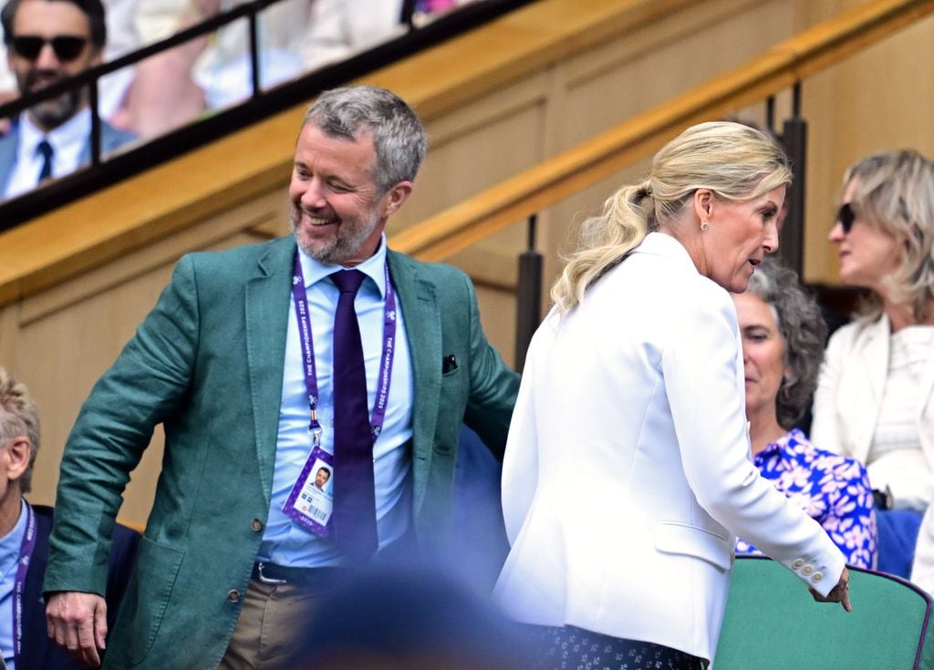 Palco Real de Wimbledon: Federico de Dinamarca.