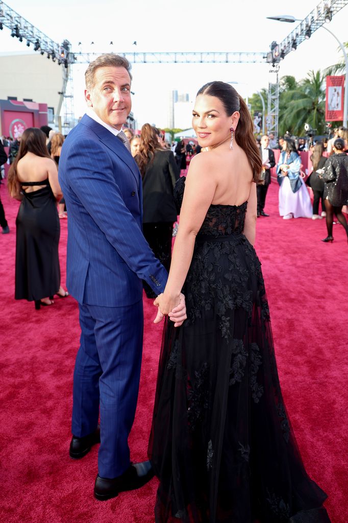 Karina Banda y Carlos Ponce llevan siete años escribiendo su historia de amor