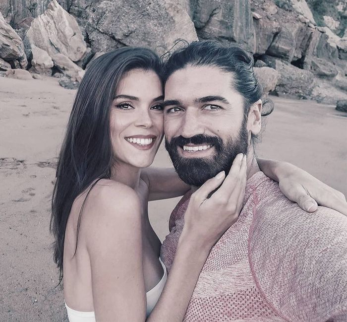 Javier Hernanz y Paula Mocca