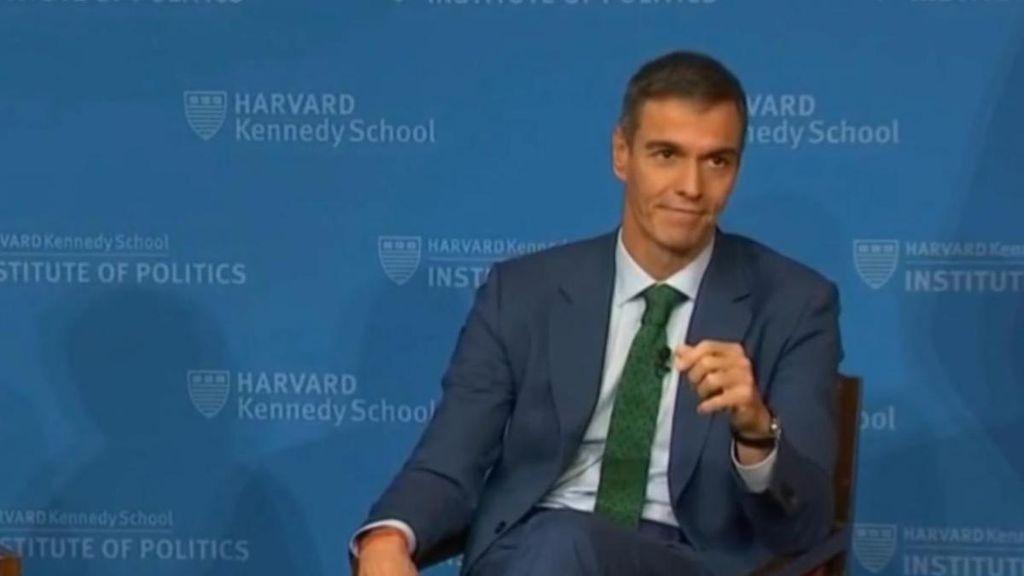 Pedro Sánchez en la Universida de Harvard