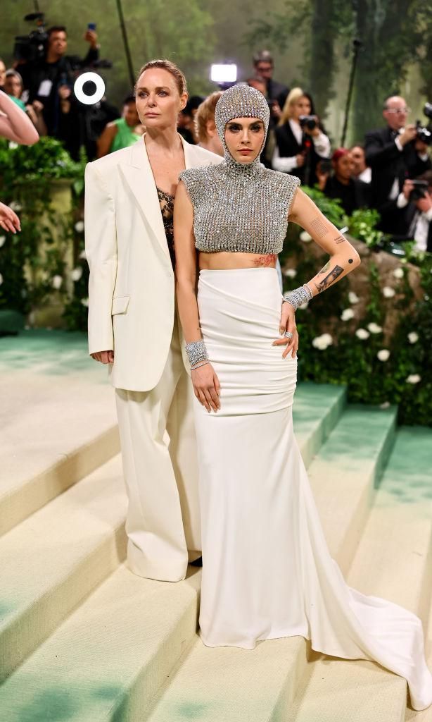 stella mccartney and cara delevingne