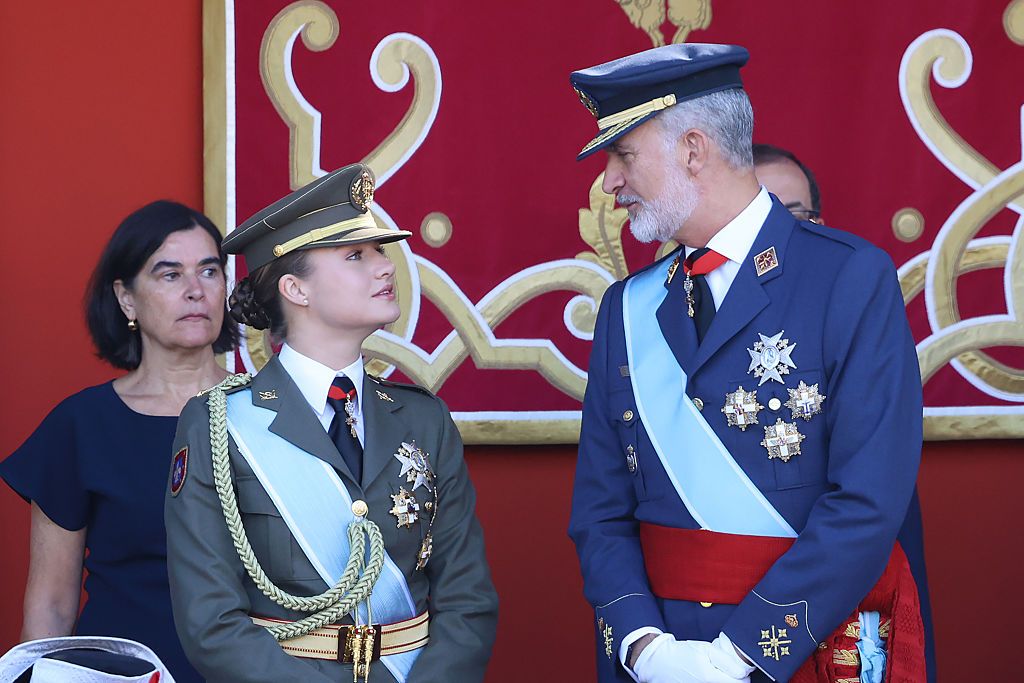 Felipe VI y la princesa Leonor tras el desfile