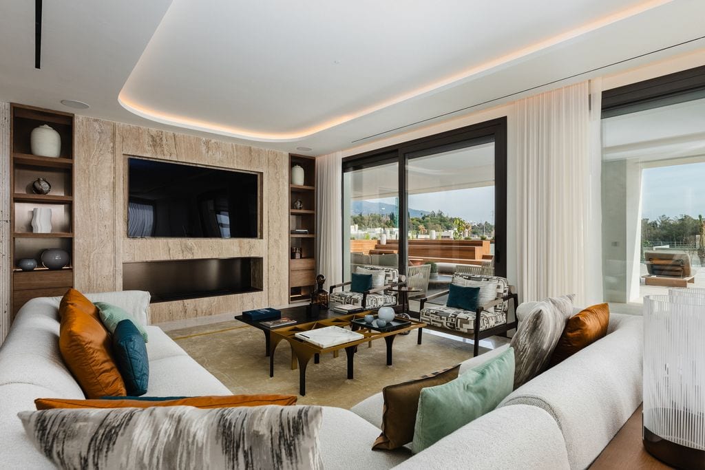 Salón con puertas acristaladas