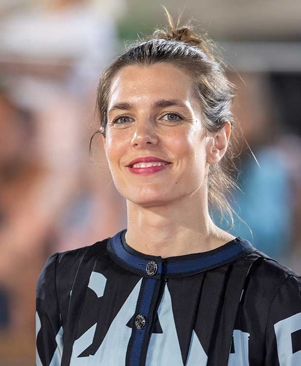 Carlota Casiraghi en un evento público 