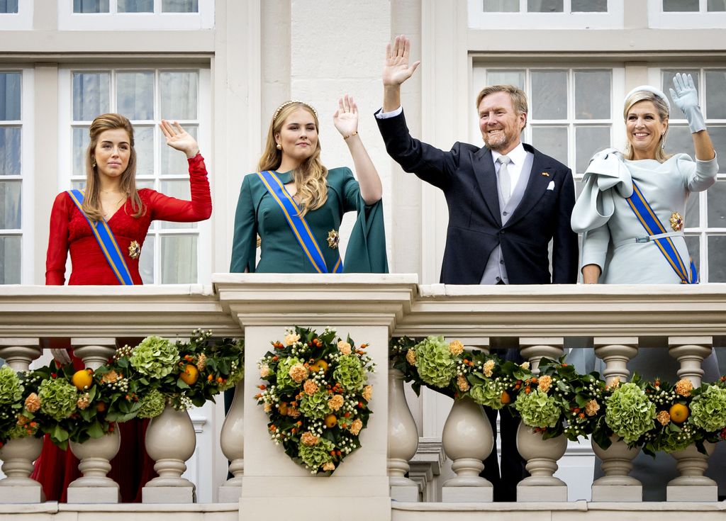 Los reyes Guillermo y Máxima de Holanda con Amalia de Holanda y Alexia de Holanda en el Día del Príncipe el 17 de septiembre de 2024