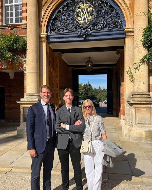 Pablo y Marie-Chantal de Grecia con su hijo Aristides Stavros
