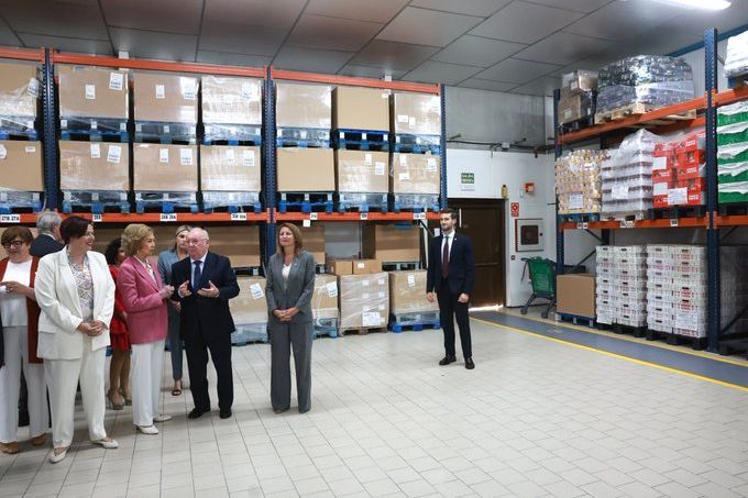 Doña Sofía en el Banco de Alimentos de Castellón