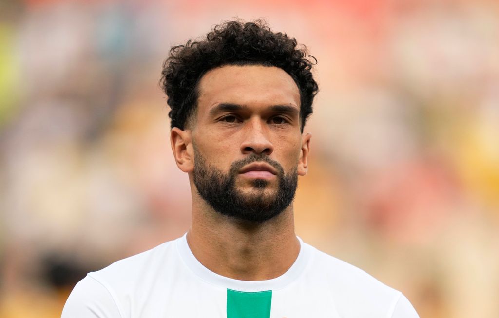 Steven Caulker ha recurrido a las redes sociales para