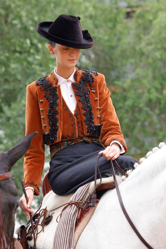 Victoria Federica, una espectacular amazona en el Real de la Feria de Sevilla