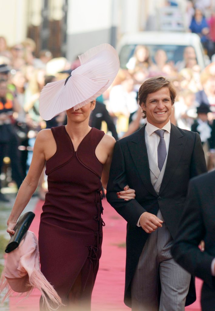 Rosario Domecq y Julián López 'El Juli' en la boda de Diego Ventura y Rocío Pérez en La Puebla del Río, 2016.