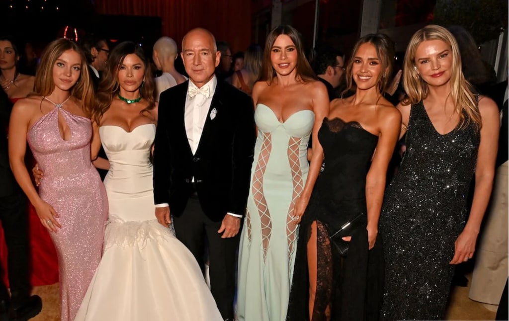Sydney Sweeney, Lauren Sanchez, Jeff Bezos, Sofi­a Vergara, Jessica Alba and Kelly Sawyer Patricof