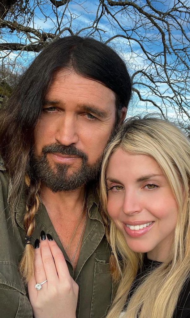 Billy Ray Cyrus y Firerose