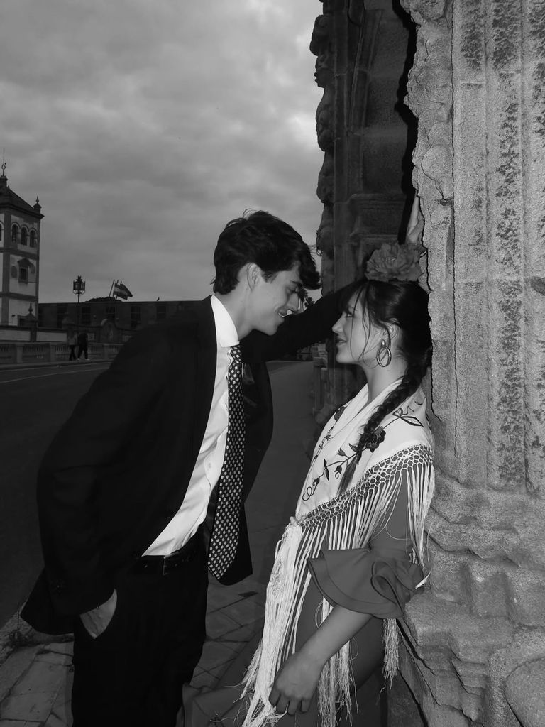 Una imagen de película de la pareja, que está muy enamorada