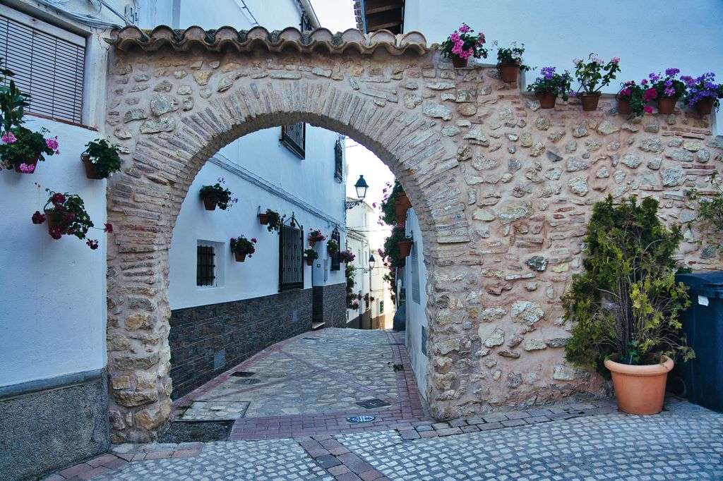 El pueblo granadino de Lanjarón 
