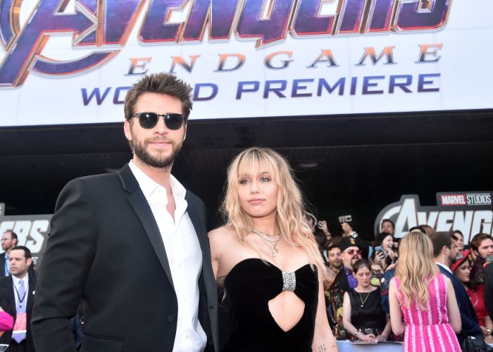  Liam Hemsworth y Miley Cyrus