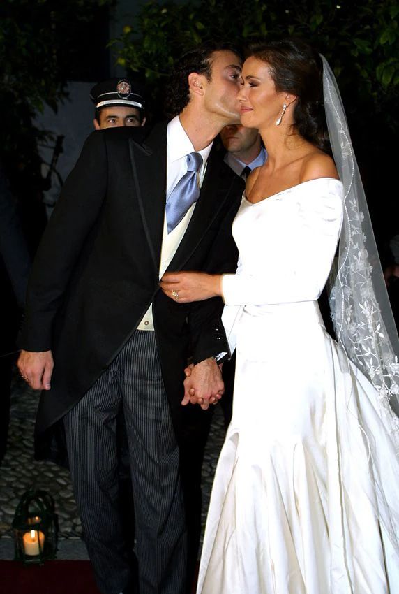 La boda de Arantxa del Sol y Finito de Córdoba