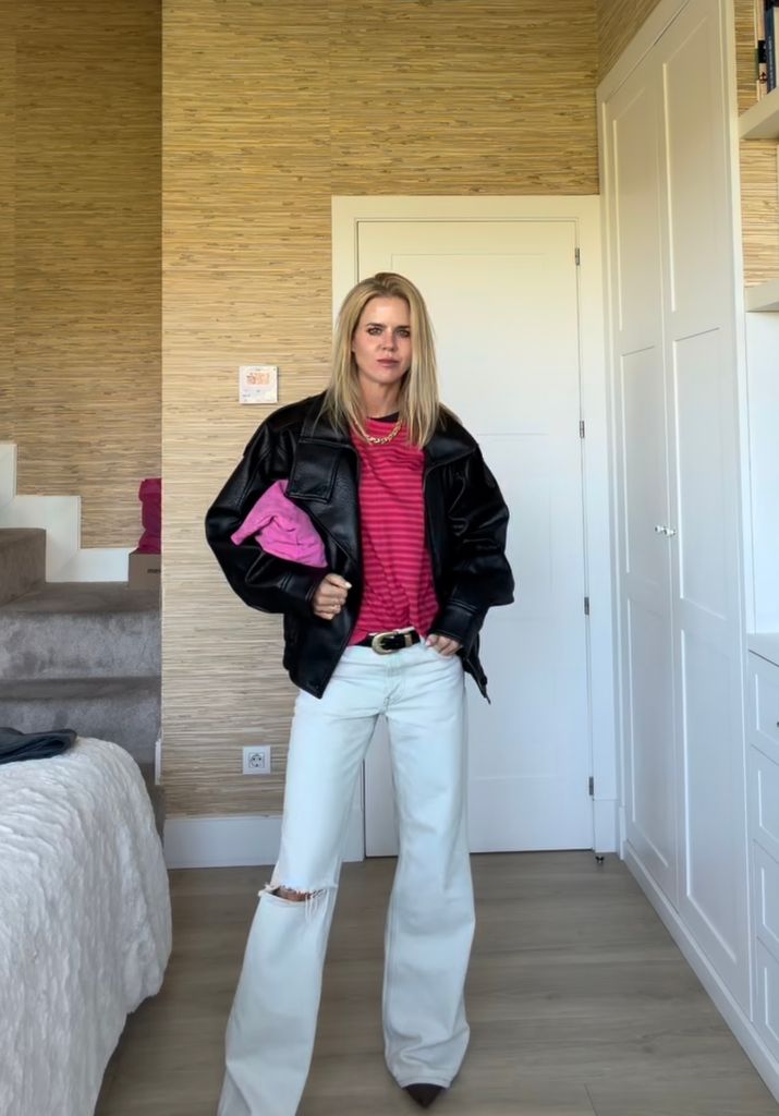Amelia Bono con total look de Zara.