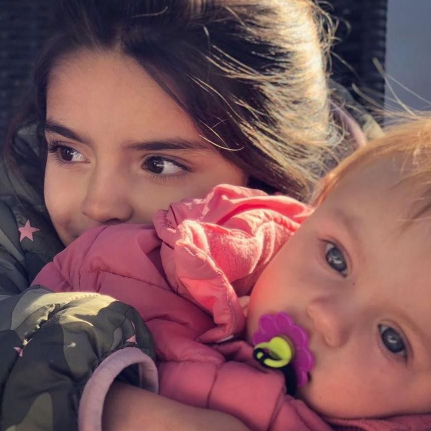 Aitana y Kailanni Derbez