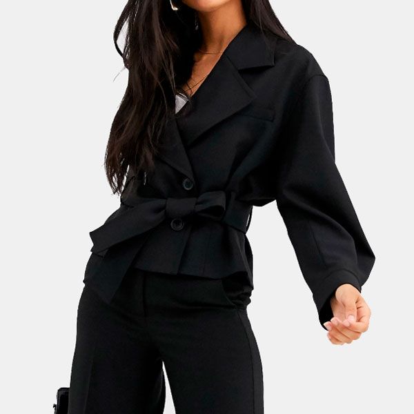chaqueta negra