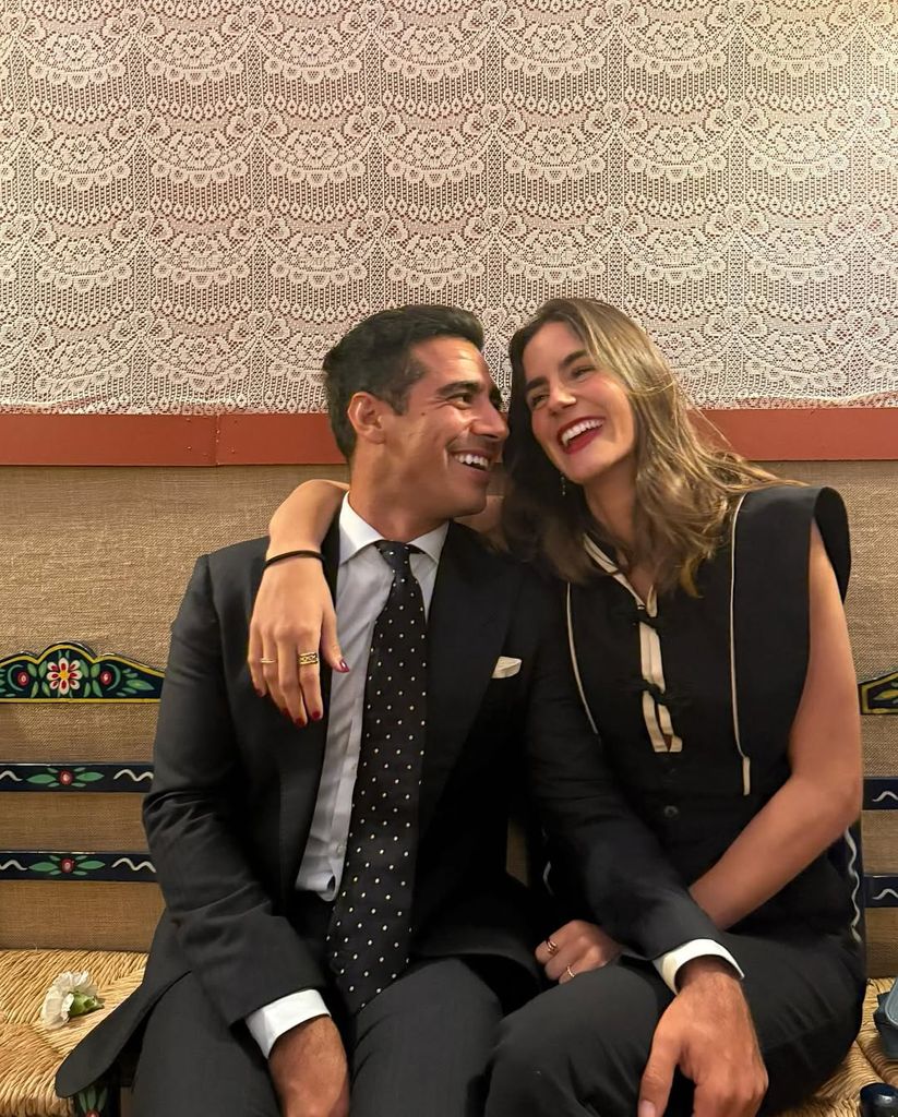 Blanca Llandres Parejo y Alberto Herrera se divierten en la Feria