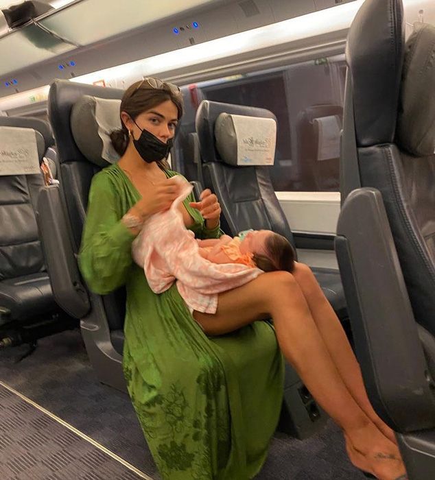 violeta mangriñan y su hija Gala