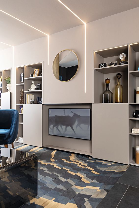 Mueble de la televisión que la escamotea