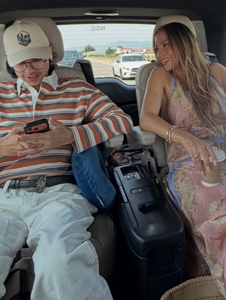 Jennifer Lopez ha disfrutado de un especial viaje con sus hijos Oskar y Max en Italia.