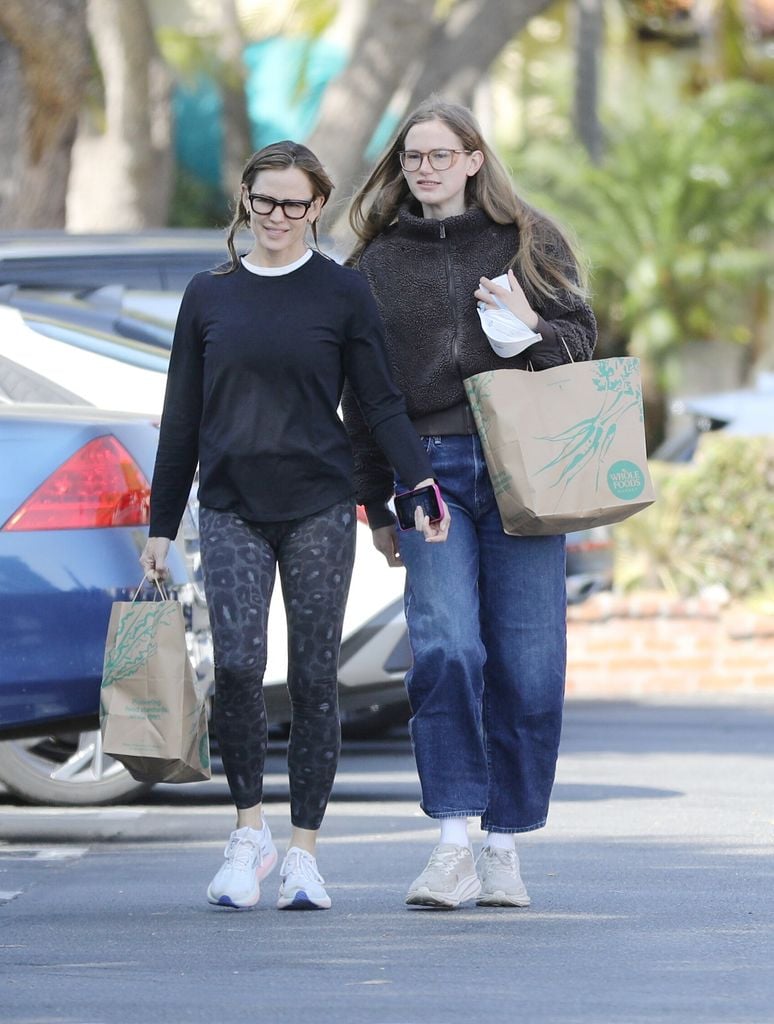 La altura de Violet Affleck,  notablemente superior a la de su madre, llamó la atención.