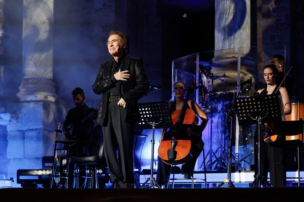 Raphael en su concierto de Mérida. 15 de junio de 2025