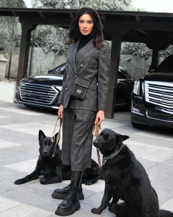 Pilar Rubio y sus perros