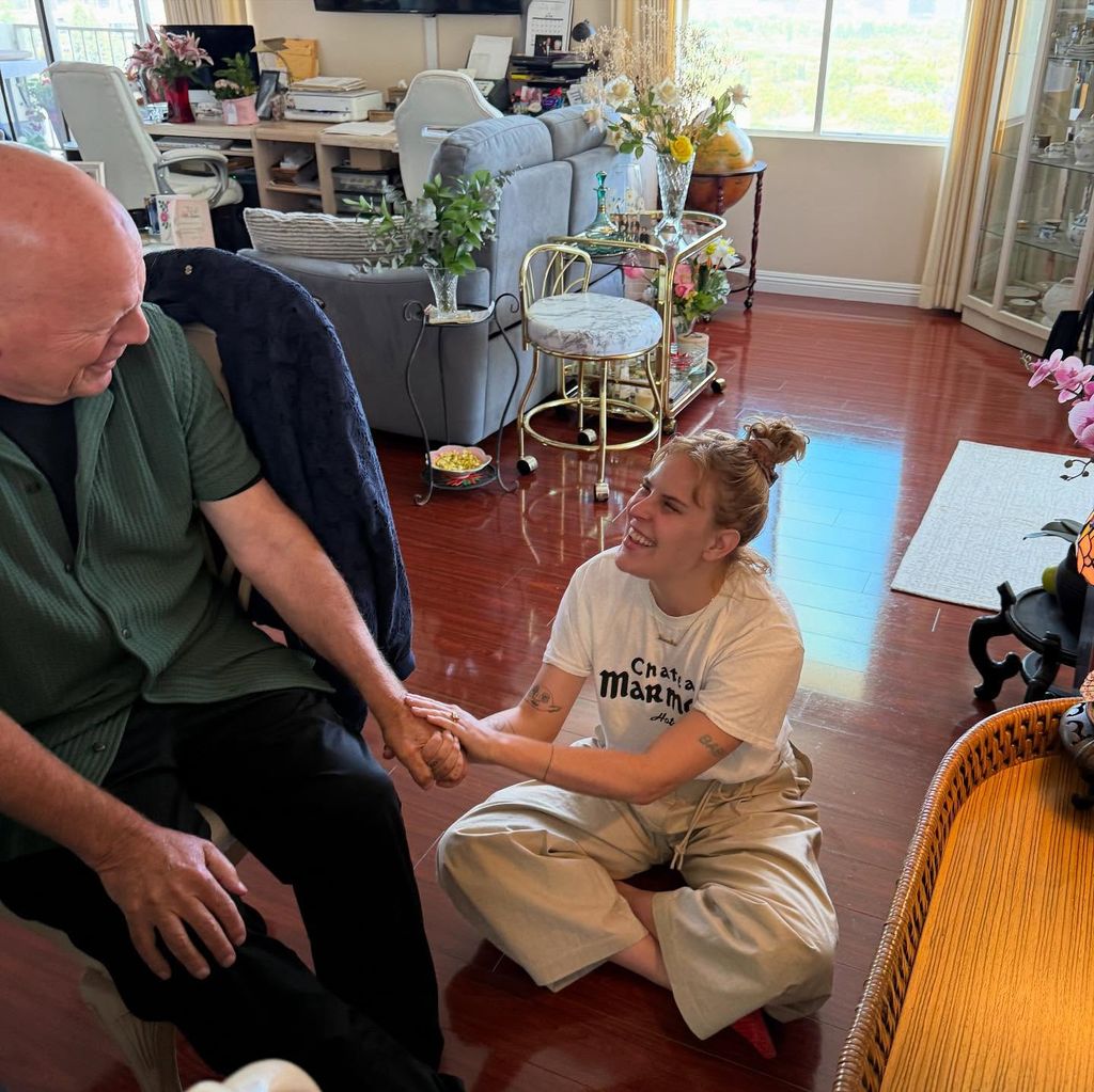 Bruce Willis y su hija Tallulah compartieron un día familiar