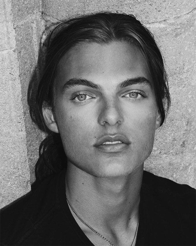 Damian Hurley