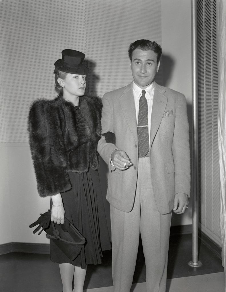 Lana Turner y Artie Shaw se reencuentran tras su divorcio (1940)