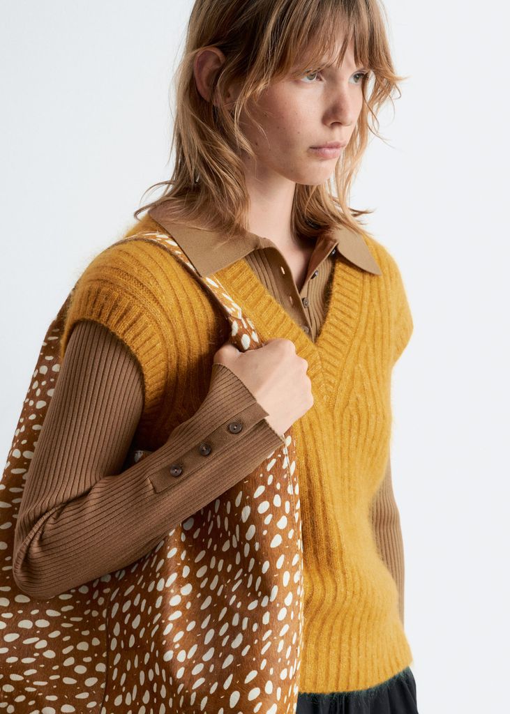 Bolso de hombro con estampado de ciervo