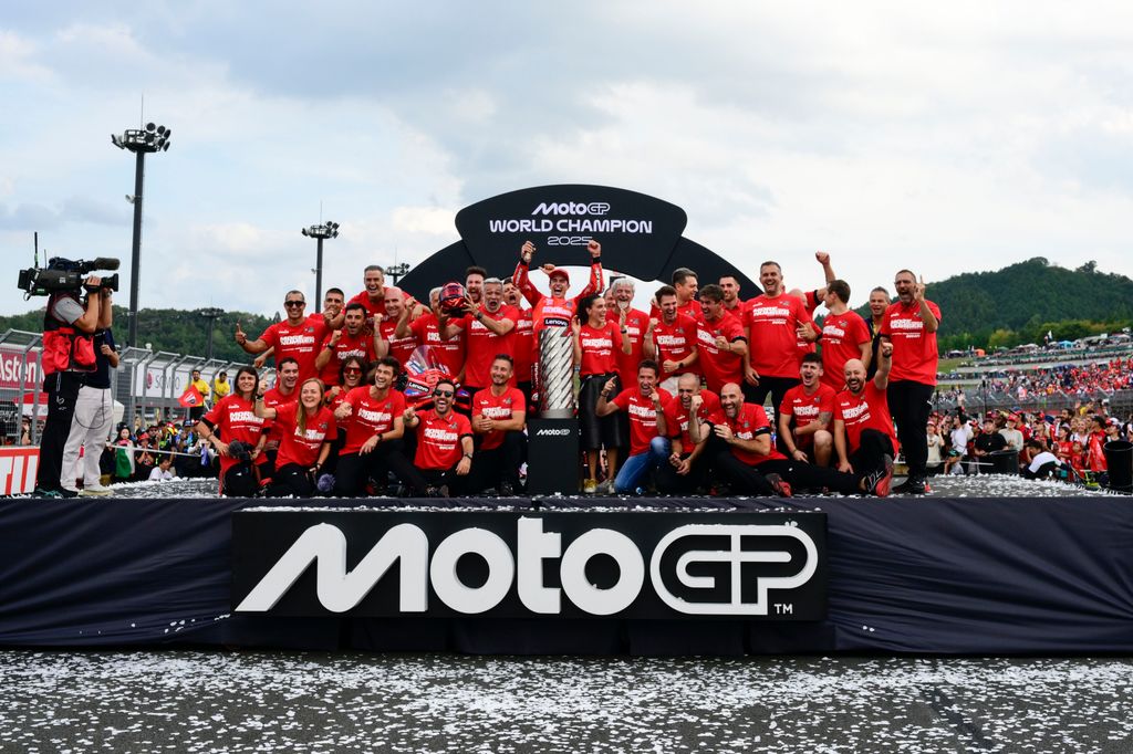 El piloto catalán gana su primer título mundial desde 2019