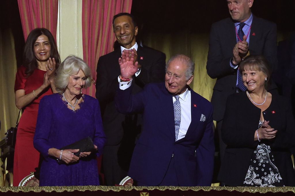 Los reyes Carlos y Camilla en el Royal Albert Hall