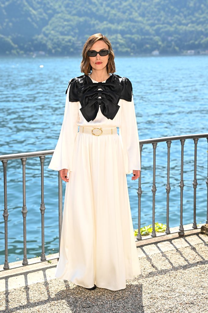 Keira Knightley asiste al desfile Crucero de Chanel 2025 en Italia