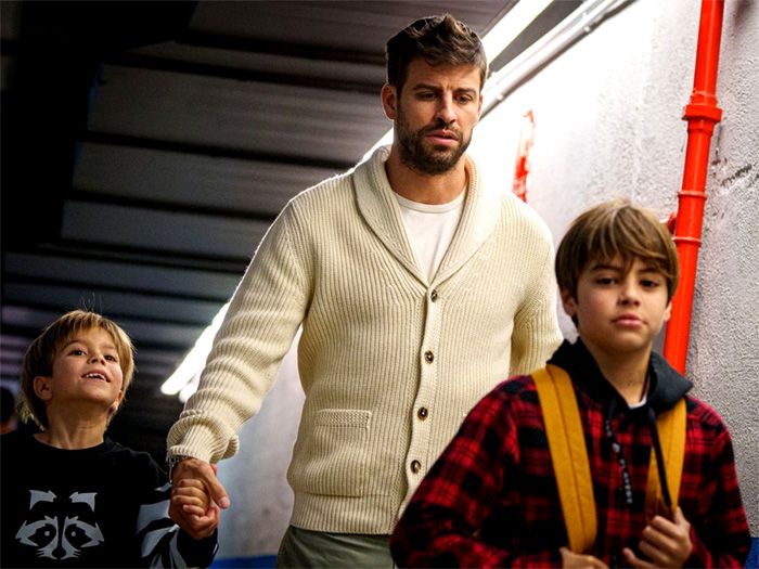 Piqué, con Milan y Sasha