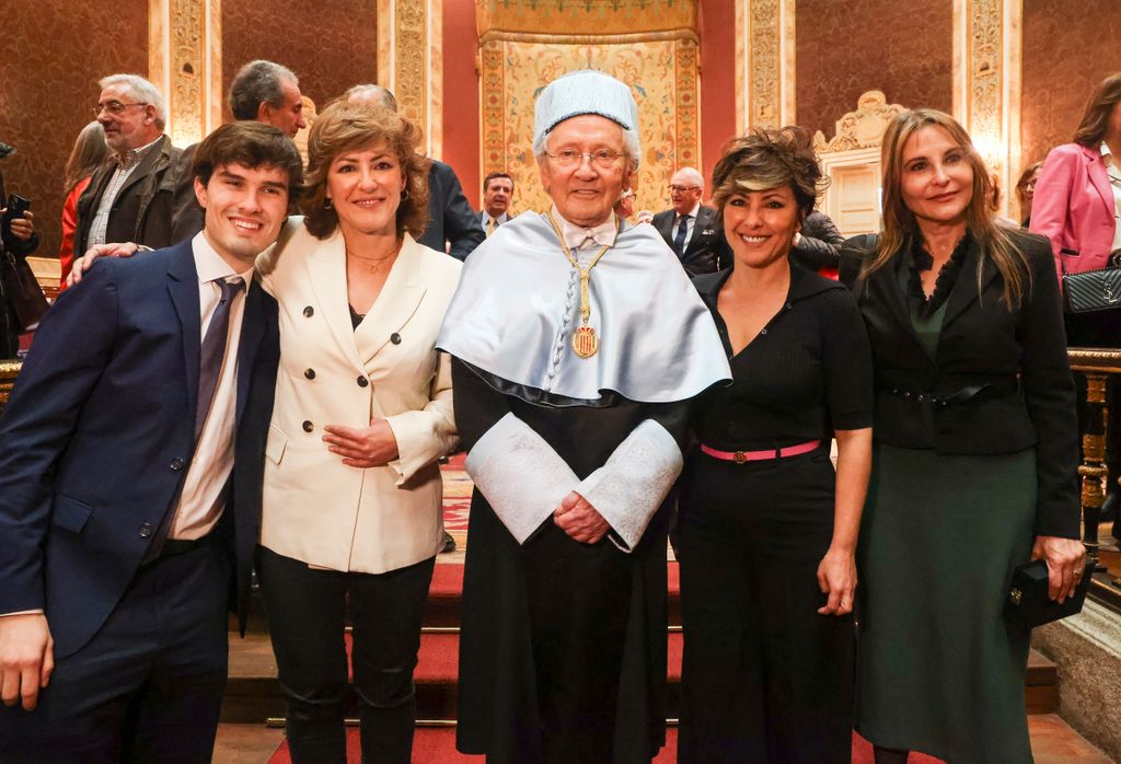 Fernando Ónega y su familia
