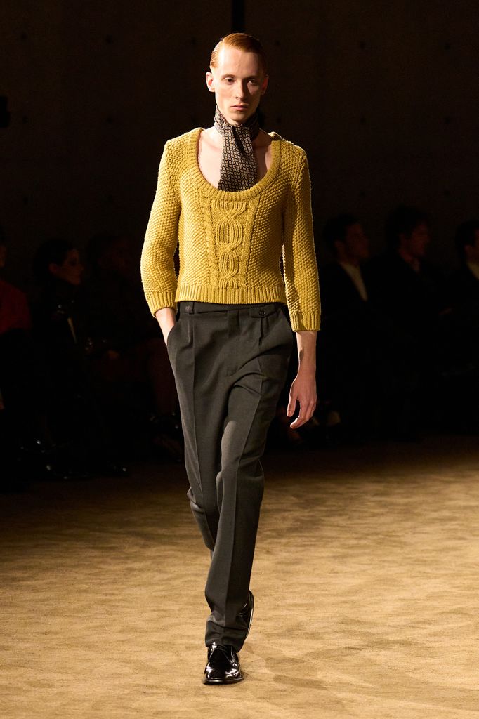 Las corbatas en sus diferentes versiones protagonizaron la pasarela.