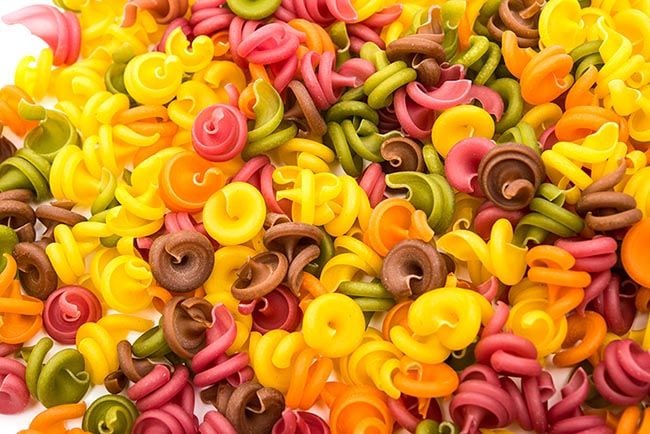 Añade nutrientes con pasta de colores