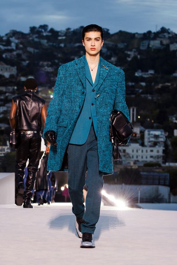 versace050a