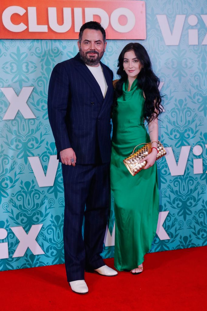 José Eduardo Derbez y Paola Dalay en la premier de "Hotel Todo Incluido" en la Ciudad de México.
