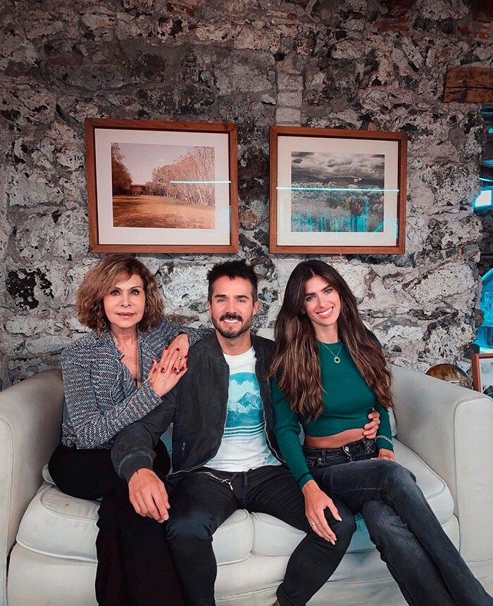 José Ron, su mamá y Luciana Sismondi